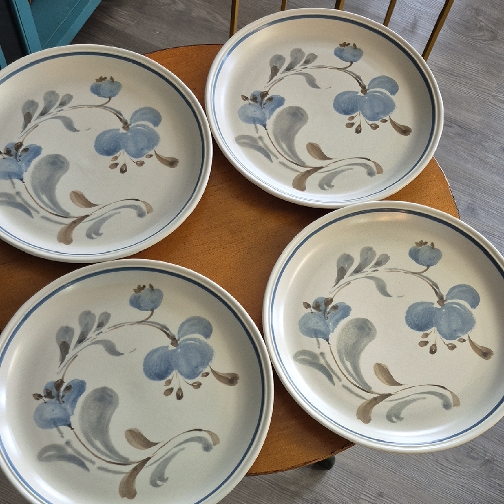 Vintage Johnson Bros Sirocco Blue Ironstone Dinner Plates. EUC. Set of 4.